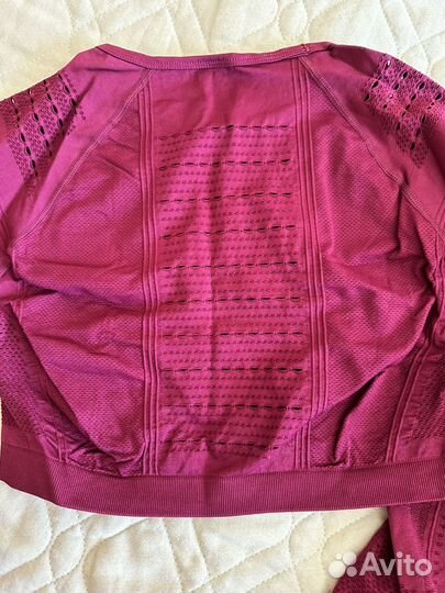 Спортивный костюм женский