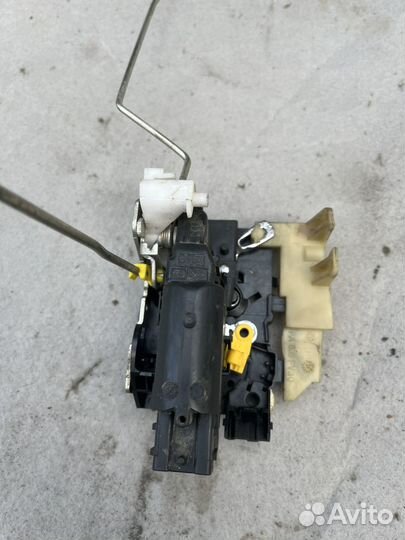 Замок Renault Sandero Renault-Step Вэй Дастер