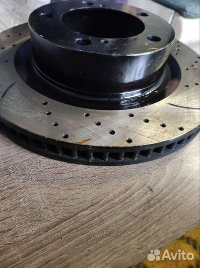 Диск передний тормозной Lexus Toyota