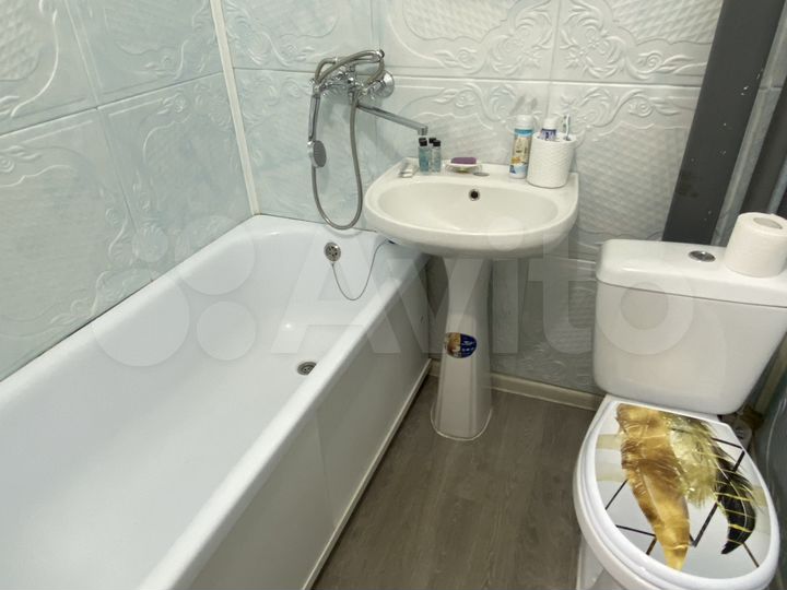 2-к. квартира, 43 м², 3/5 эт.