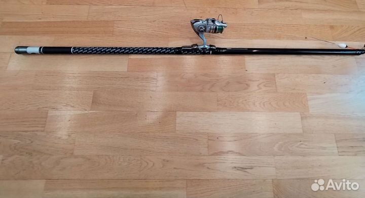 Удочка Mikado X-plode Bolognese 500, катушка Daiwa