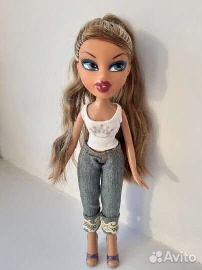 Кукла Братц Фианна Bratz princess Fianna