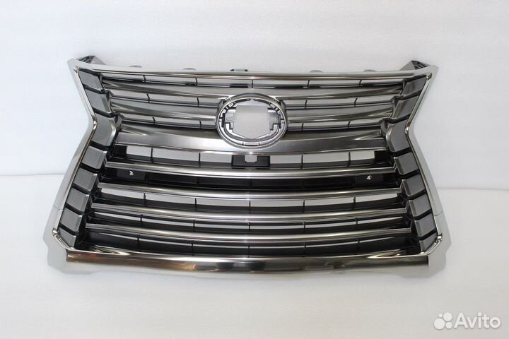 Решетка радиатора Lexus Lx 570 Оригинал в идеале
