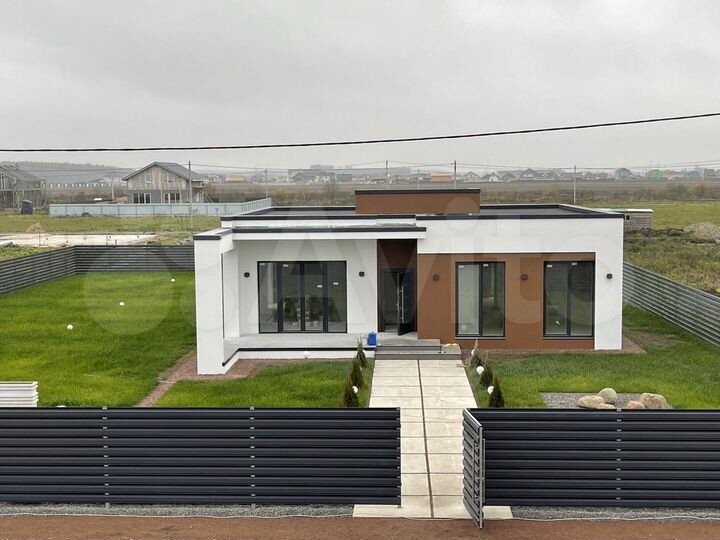 Дом 135 м² на участке 12 сот.