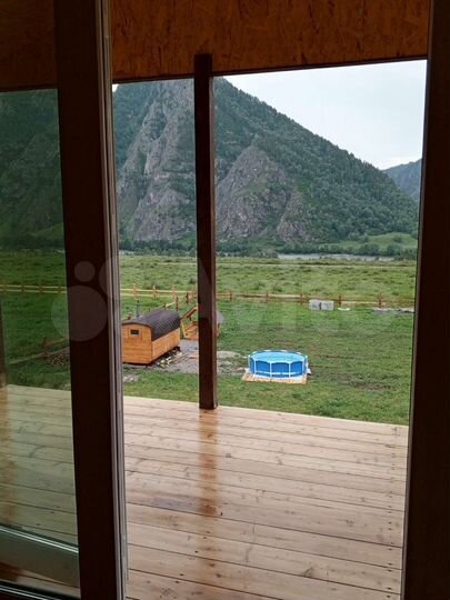 Дом 20 м² на участке 100 сот.