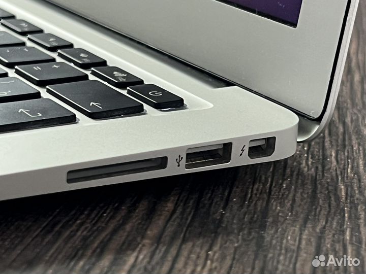 MacBook Air 13'' (2015) i5 1,6Ghz/8Gb/128Gb Silver