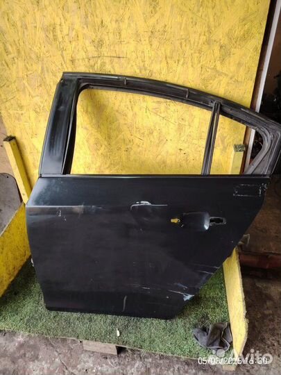 Дверь задняя левая Chevrolet Cruze 2011
