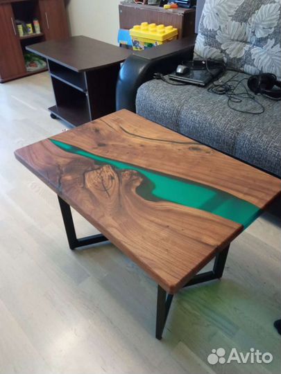 Столы и столешницы из натурального дерева