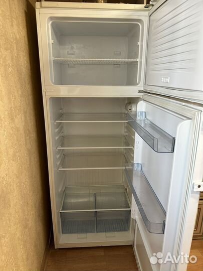 Холодильник Днепр