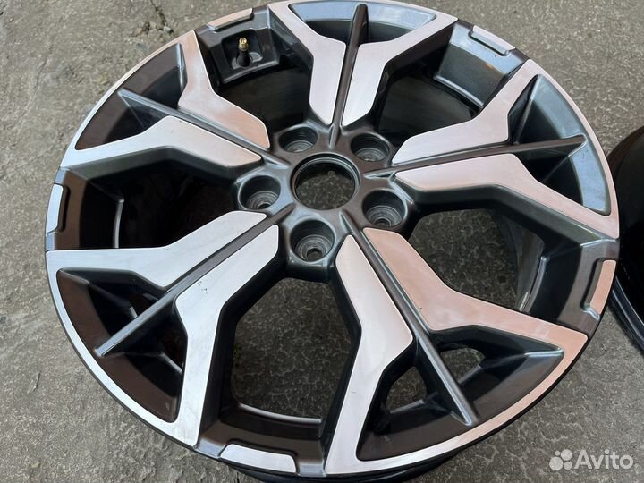 Оригинал диски Kia Seltos R17 хром