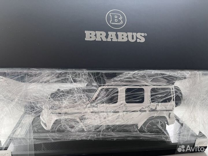 Mercedes Brabus G 800 G63 Amg Motorhelix 1 18 1/18