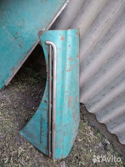 Продам кузовные детали на Москвич 401