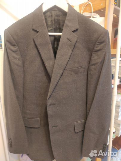 Мужской костюм из шерсти