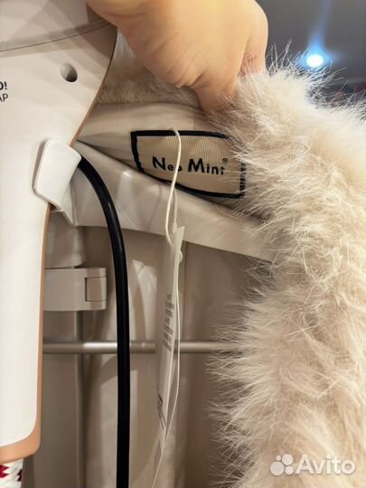 Искусственная шуба новая молочная