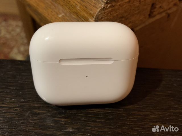 Оригинальный футляр для наушников apple airpods 3