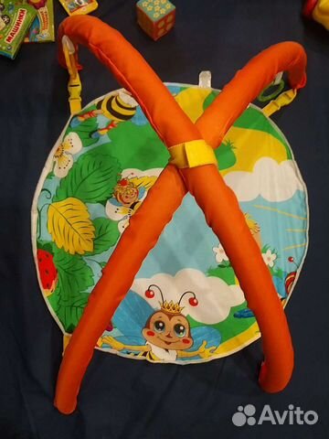 Отдам коврик развивающий