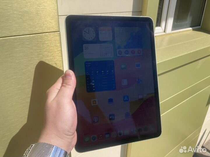 Планшет apple iPad air 4 64Gb A2072