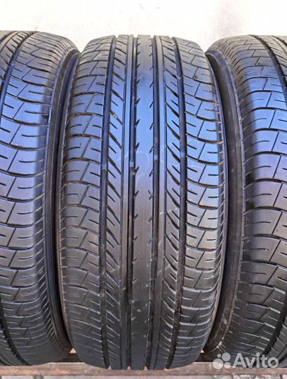 Yokohama BluEarth E70 215/55 R17 94V