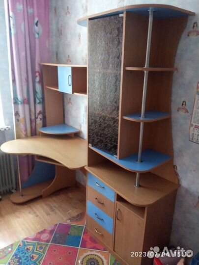 Компьютерный стол