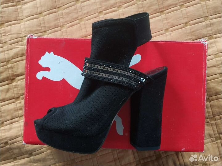 Сабо, Кроссовки