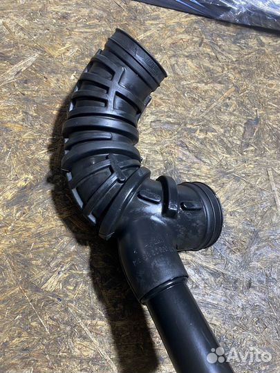 Патрубок воздушного фильтра mercedes benz w202