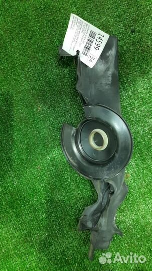 Уплотнитель капота левый BMW 116i F20 2013