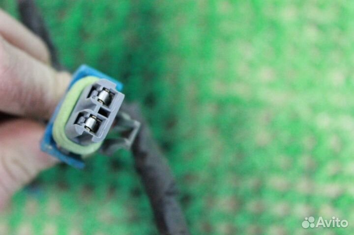 Проводка задней двери Chevrolet Suburban GMT800