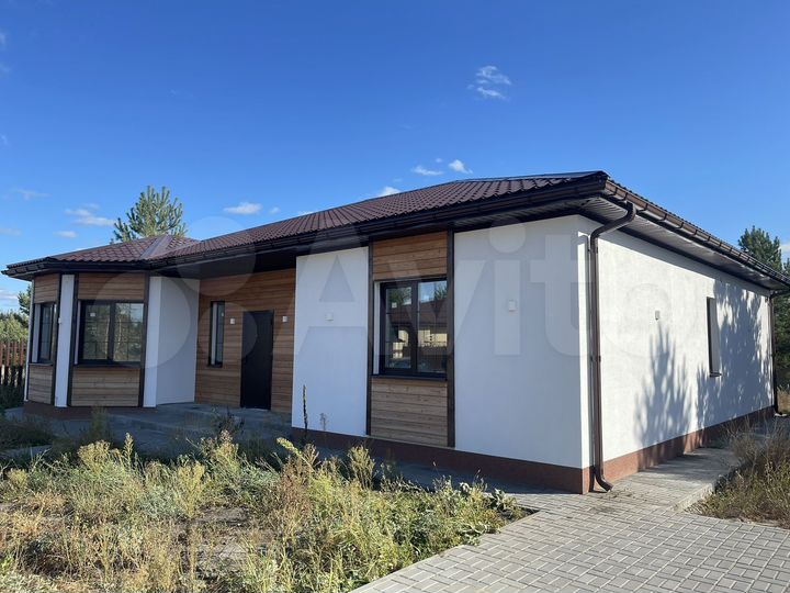 Коттедж 150 м² на участке 10 сот.