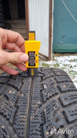 Kumho I'Zen KW31 235/60 R18 107Y