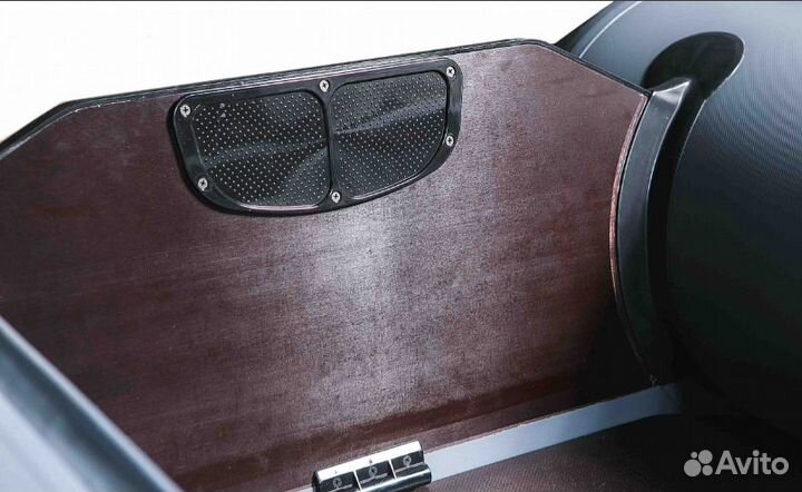 Лодка драккар 3200 С hant