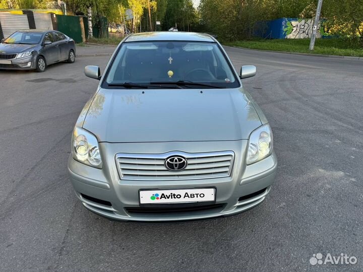 Toyota Avensis 1.8 МТ, 2005, 366 000 км