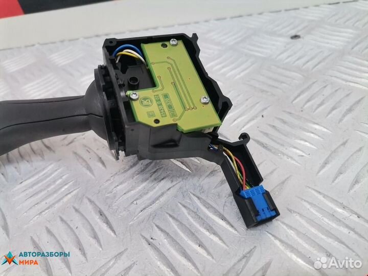 Переключатель дворников Volkswagen Touran 2003