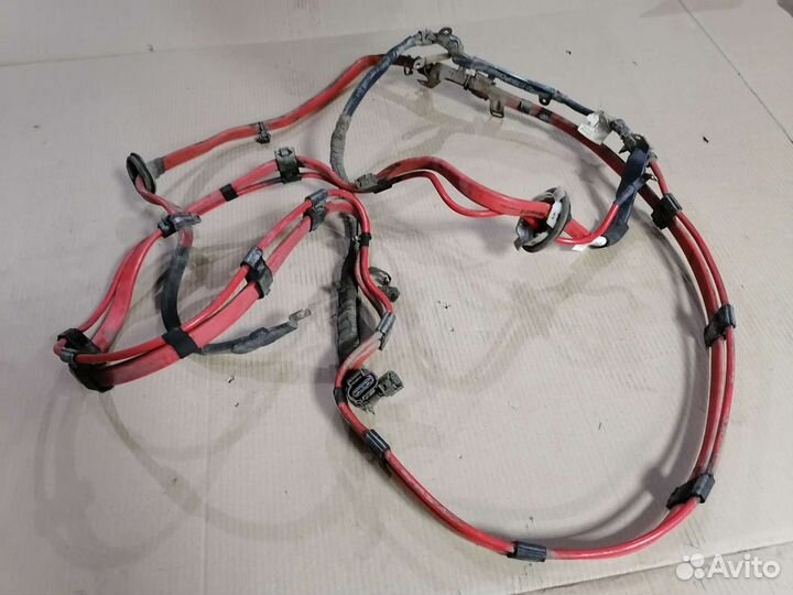 Плюсовой провод аккумулятора Audi A7,VAG 4G0971225