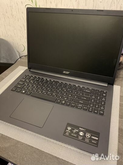 Ноутбук Acer идеал
