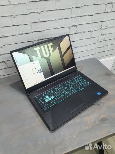 Игровой Asus TUF F17144Hz RTX2050/16GB/512GB