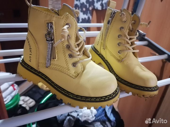 Ботинки для двойни