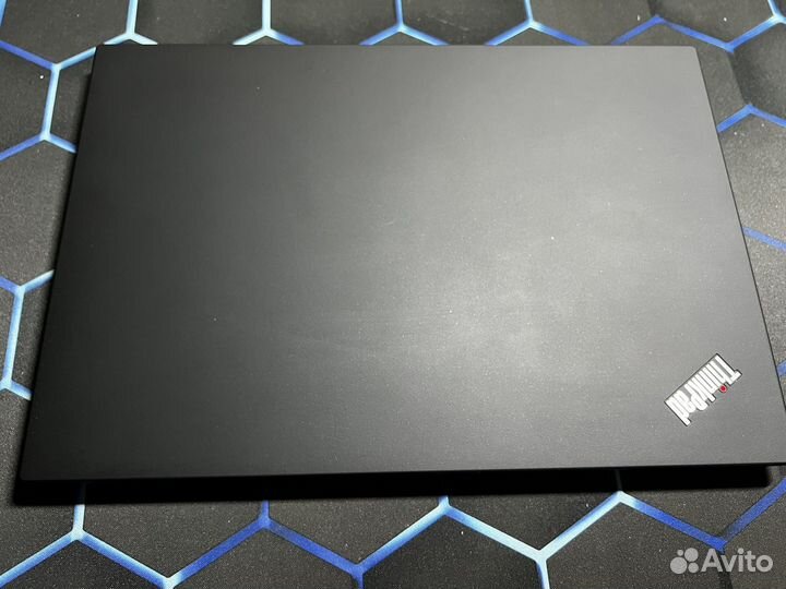 Thinkpad T14 Gen2 i7/32Gb/1Tb