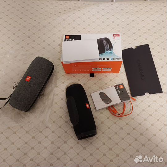 Колонка jbl charge 3