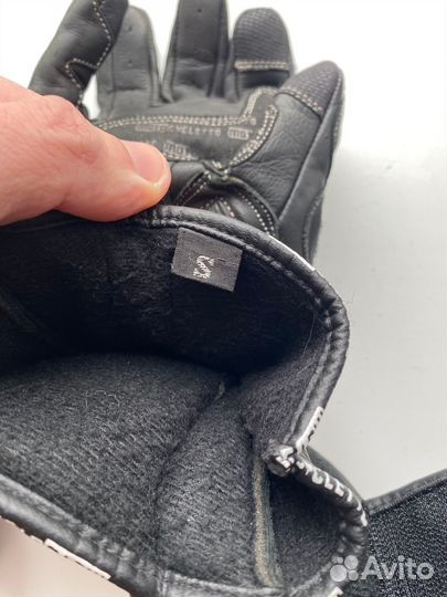 Мотошлем, перчатки