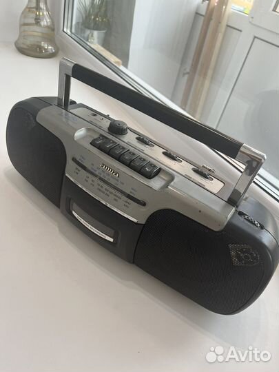 Кассетный магнитофон Aiwa