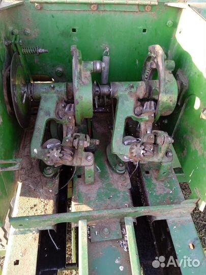 Пресс-подборщик John Deere 336, 2000