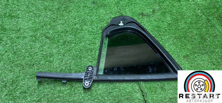 Форточка двери передней левой Kia K5 3 2021