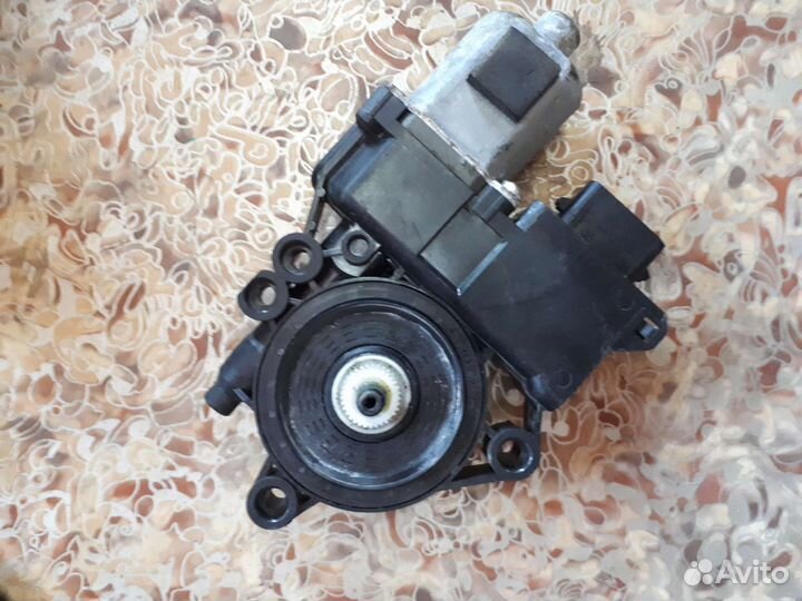 Мотор Стеклоподъемник Hyundai i40