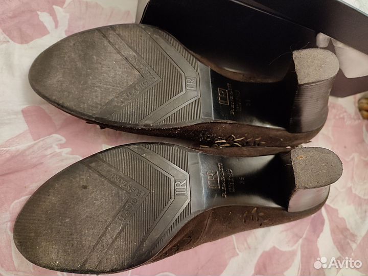 Туфли, требуется ремонт