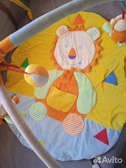 Развивающий коврик