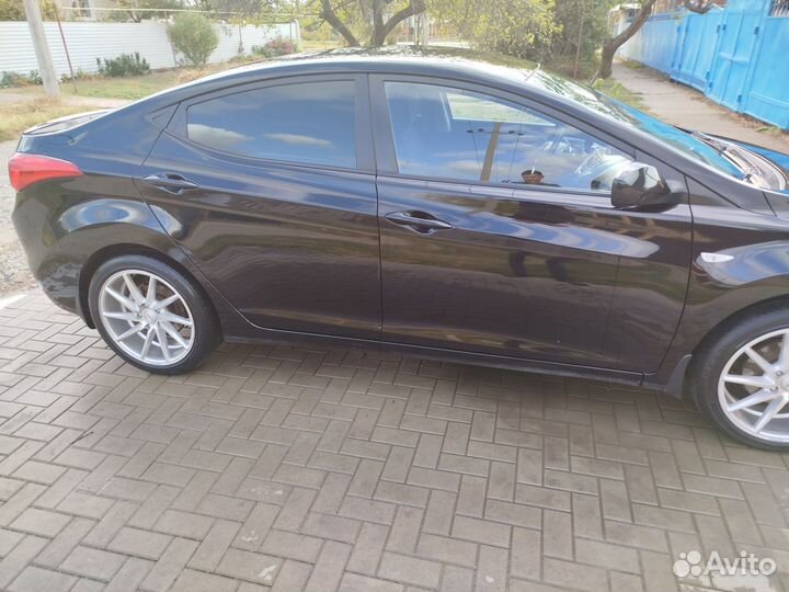 Hyundai Elantra 1.6 МТ, 2013, 118 000 км