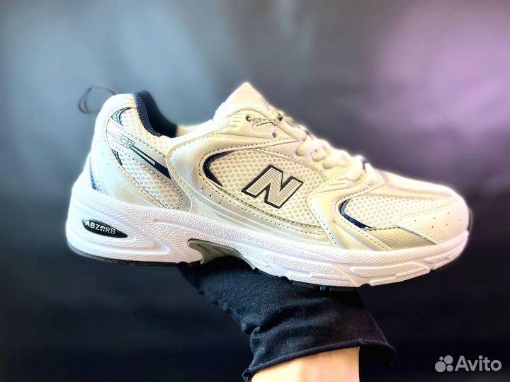 Кроссовки New Balance спортивные