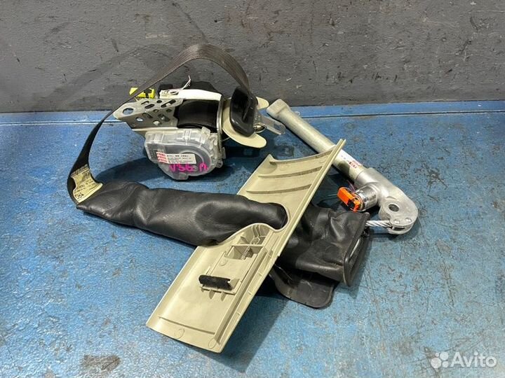 Ремень правый Infiniti G V36