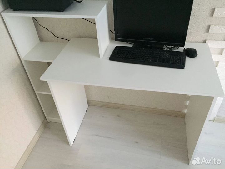 Стол для обучения