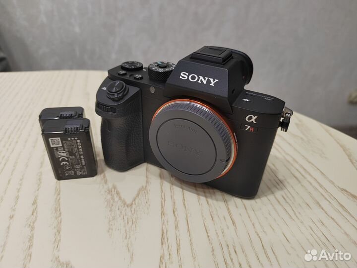 Sony a7r2 body 2 аккумулятора